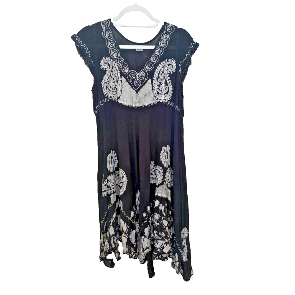 Shoreline Shirt Dress One Size Fits Most High Front Low BackWhite Black